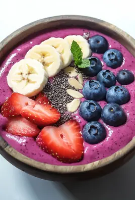 Smoothie Bowl mit Beeren (kalorienarm) 22 Smoothie Bowl mit Beeren (kalorienarm)